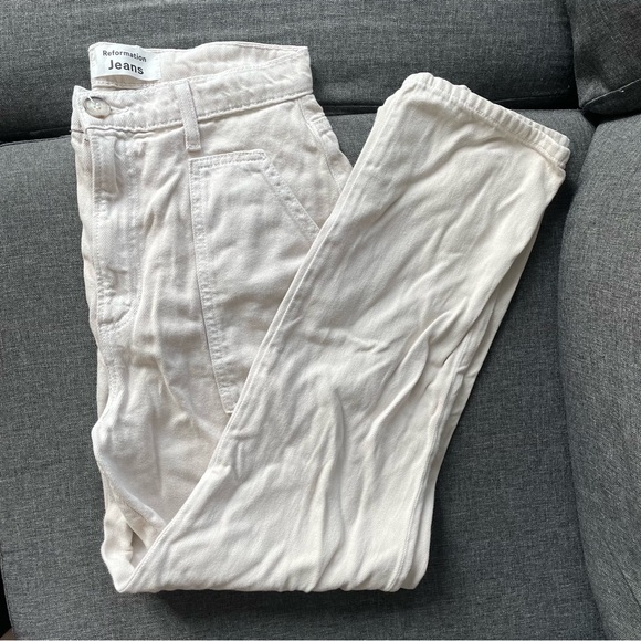 REFORMATION Taylor Pant in Sand - Picture 4 of 6